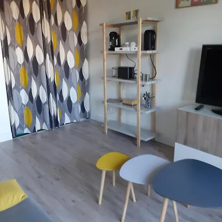 Apartment Balcon Proche Hypercentre De Narbonne